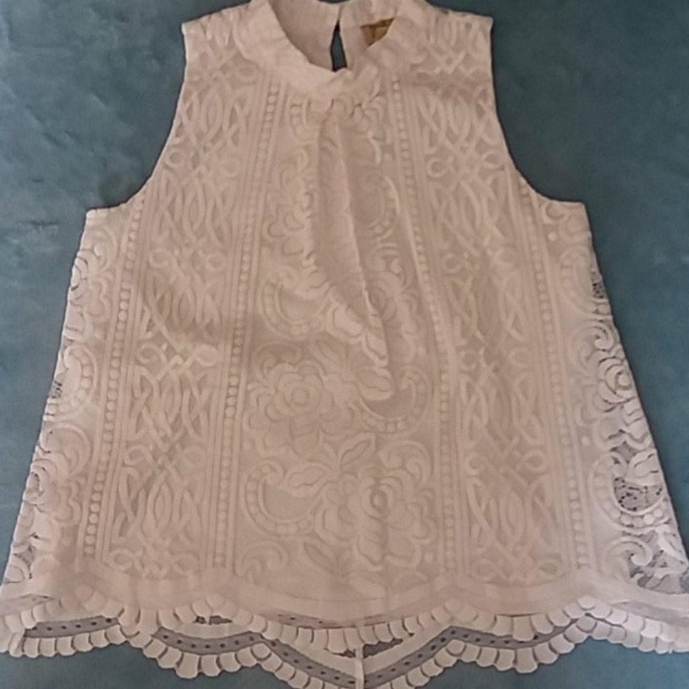 Girls white lace top